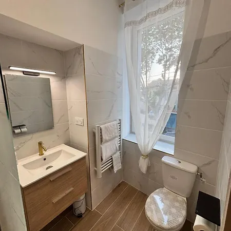 La Perle 3* Нарбонна